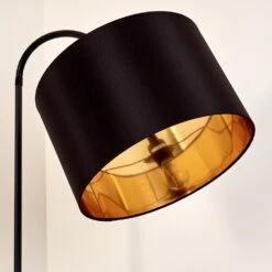 Pattburg Stehleuchte Schwarz, 1-flammig -Lampe Verkäufe pattburg stehleuchte h3263655 do2 5