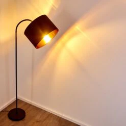 Pattburg Stehleuchte Schwarz, 1-flammig -Lampe Verkäufe pattburg stehleuchte h3263655 do2 9