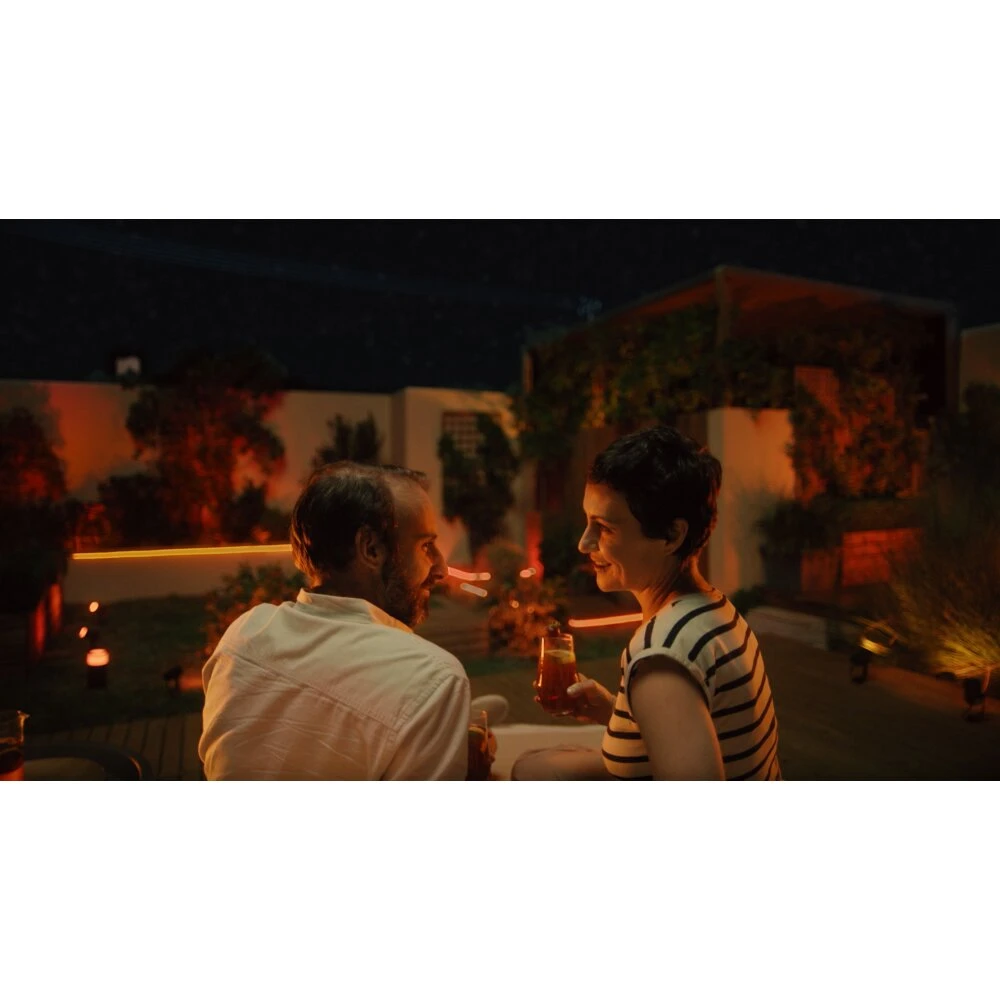 Philips Hue Ambiance White & Color Outdoor Lightstrip LED Weiß, 1-flammig 6 Philips Hue Ambiance White & Color Outdoor Lightstrip LED Weiß, 1-flammig – Bild 4