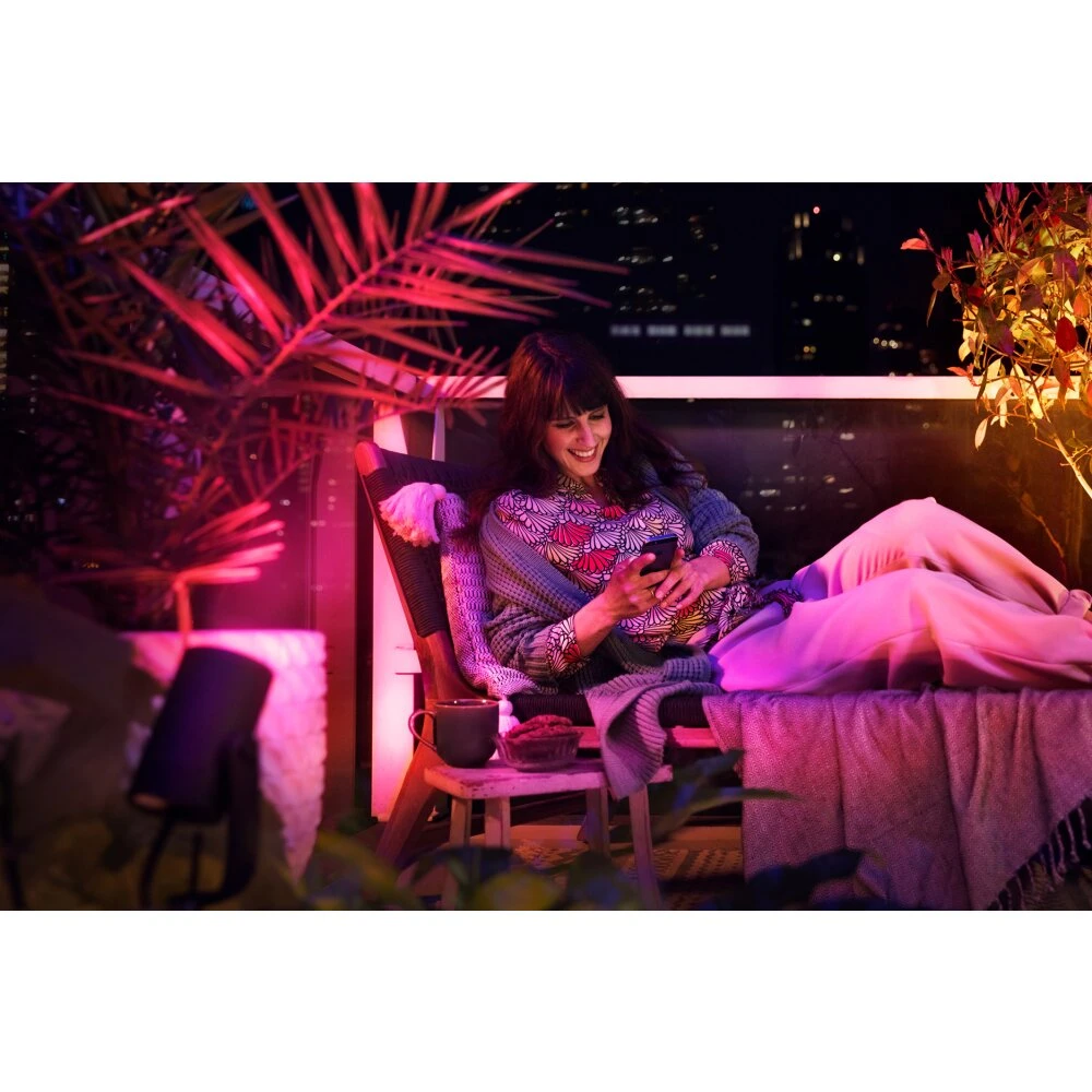 Philips Hue Lily Gartenspot Basis-Set LED Schwarz, 1-flammig, Farbwechsler 4 Philips Hue Lily Gartenspot Basis-Set LED Schwarz, 1-flammig, Farbwechsler – Bild 2