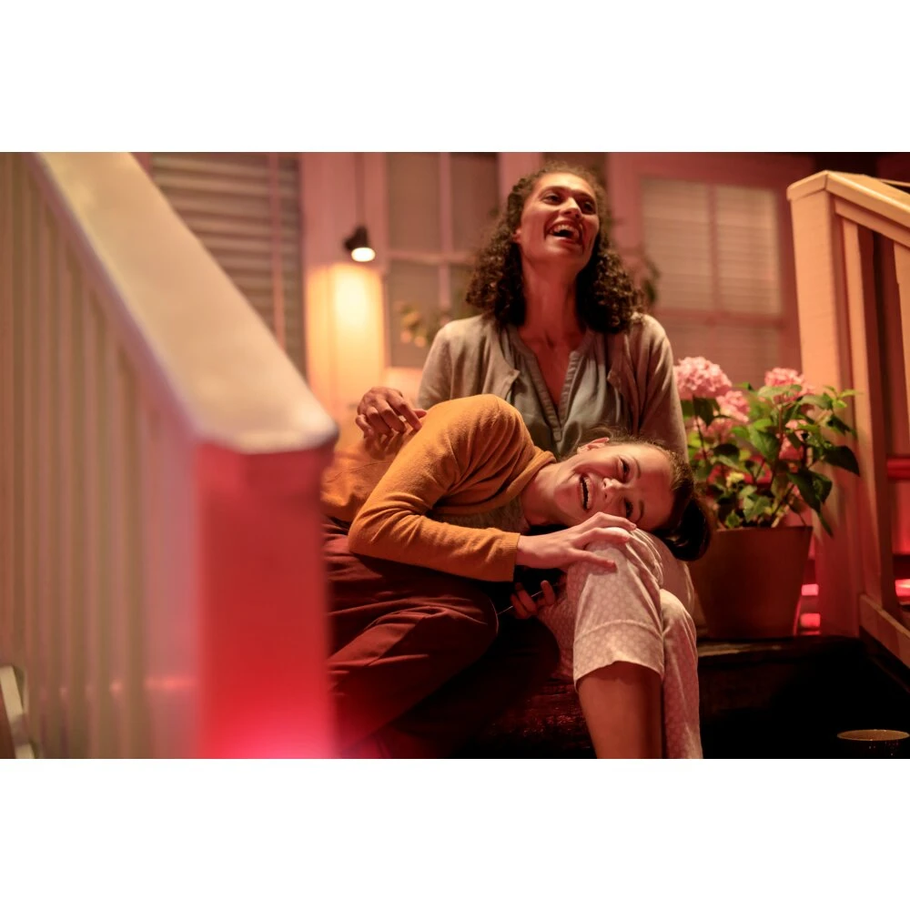 Philips Hue Lily Gartenspot Basis-Set LED Schwarz, 1-flammig, Farbwechsler 7 Philips Hue Lily Gartenspot Basis-Set LED Schwarz, 1-flammig, Farbwechsler – Bild 5