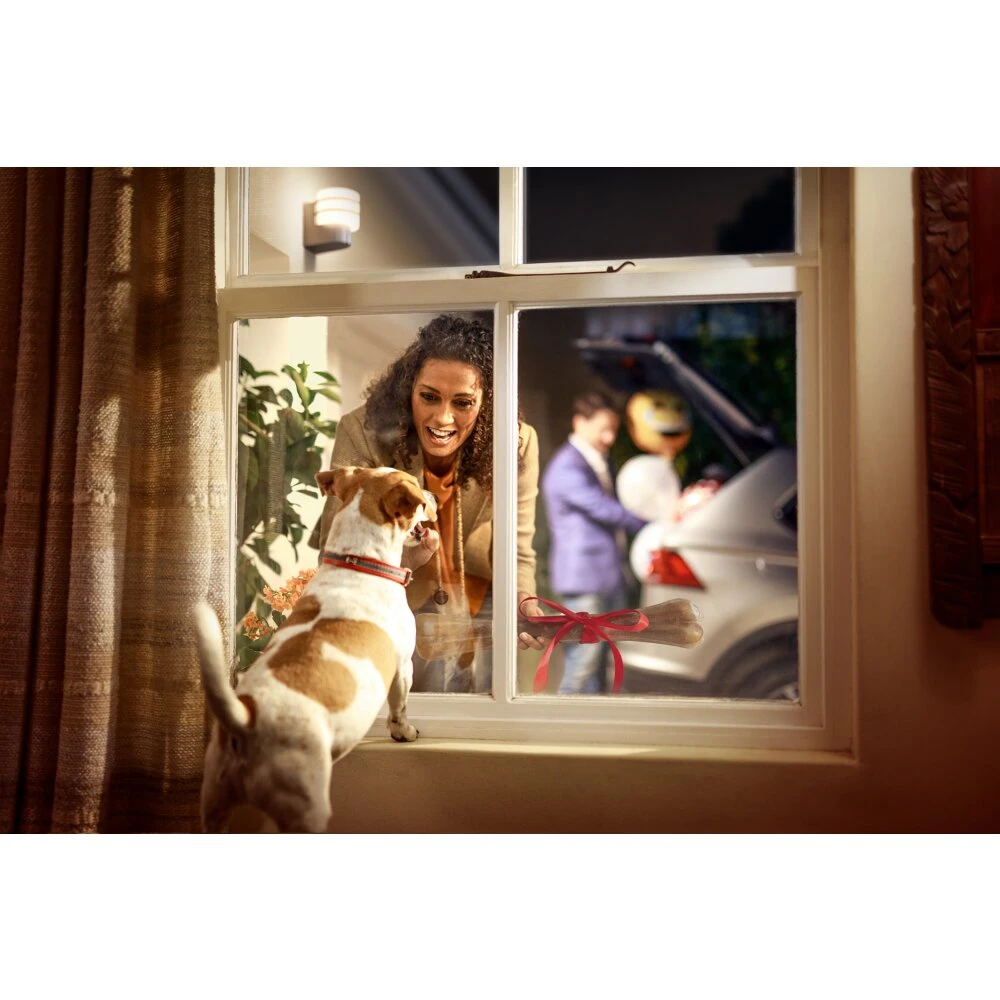 Philips Hue White Tuar Wandleuchte LED Aluminium, Silber, 1-flammig 6 Philips Hue White Tuar Wandleuchte LED Aluminium, Silber, 1-flammig – Bild 4